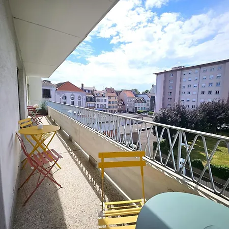 T4- Centre Ville- Parking Prive *